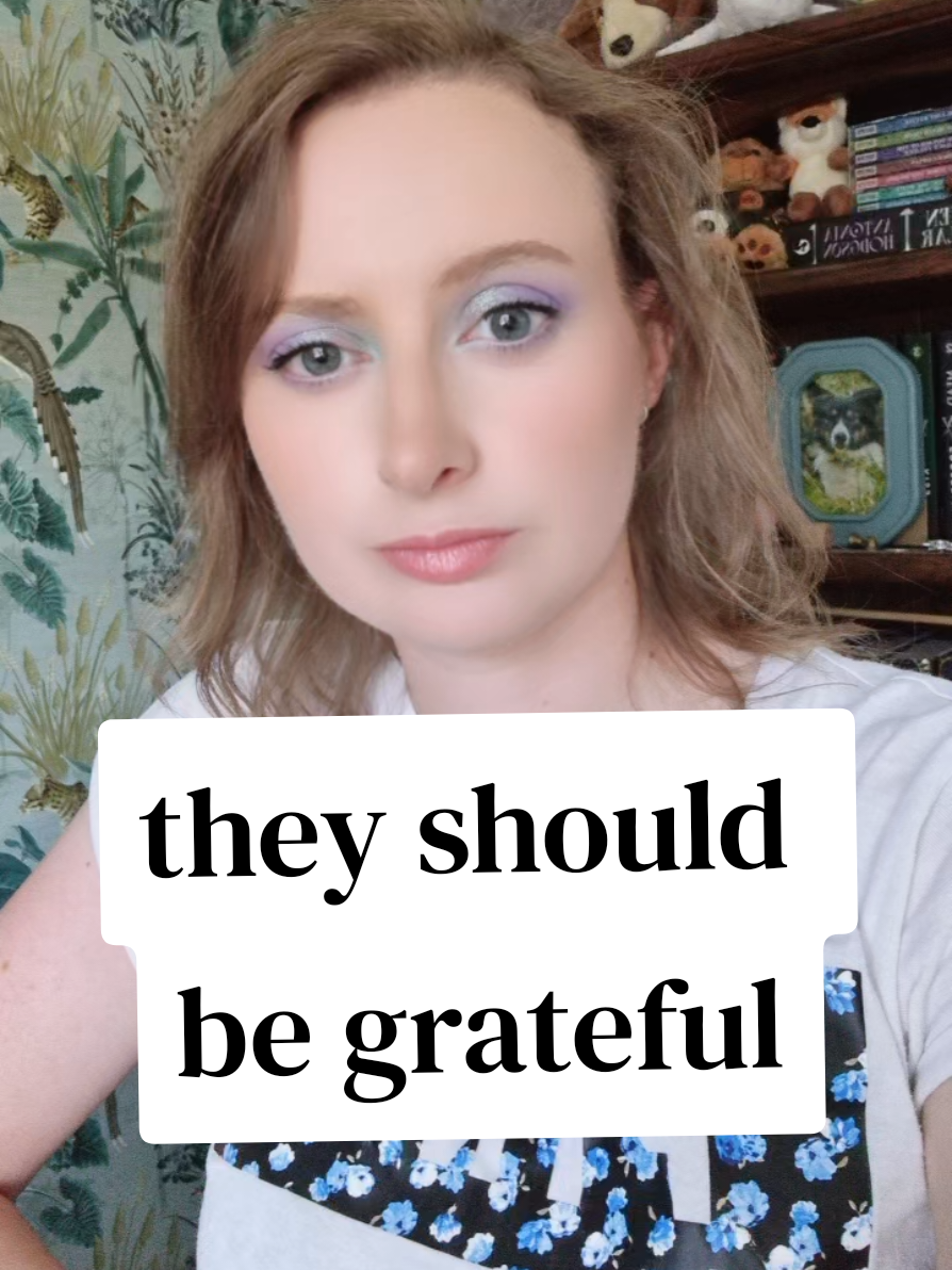 @Meg Twibill 📚 Fantasy Writer