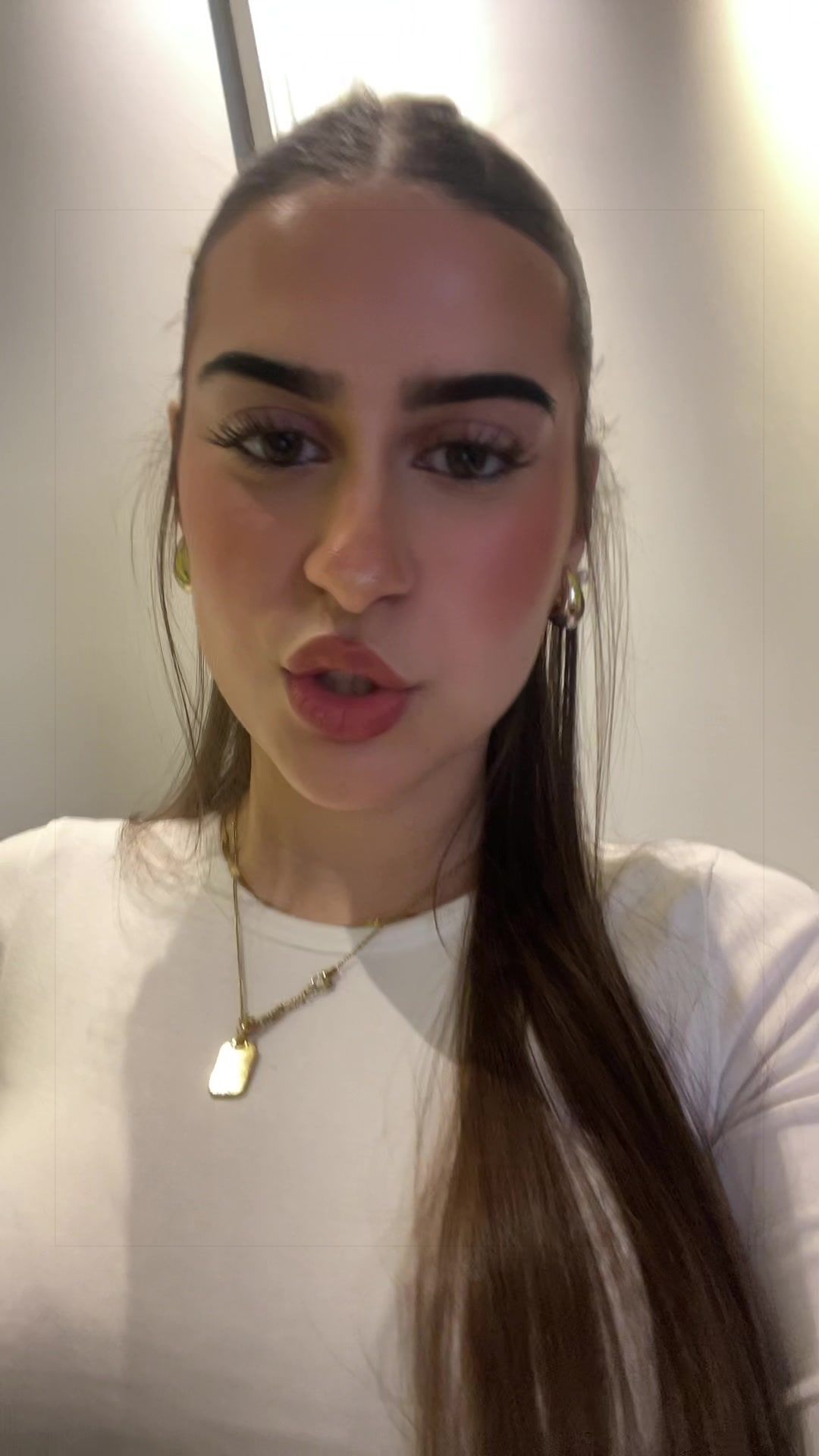 @𝐂