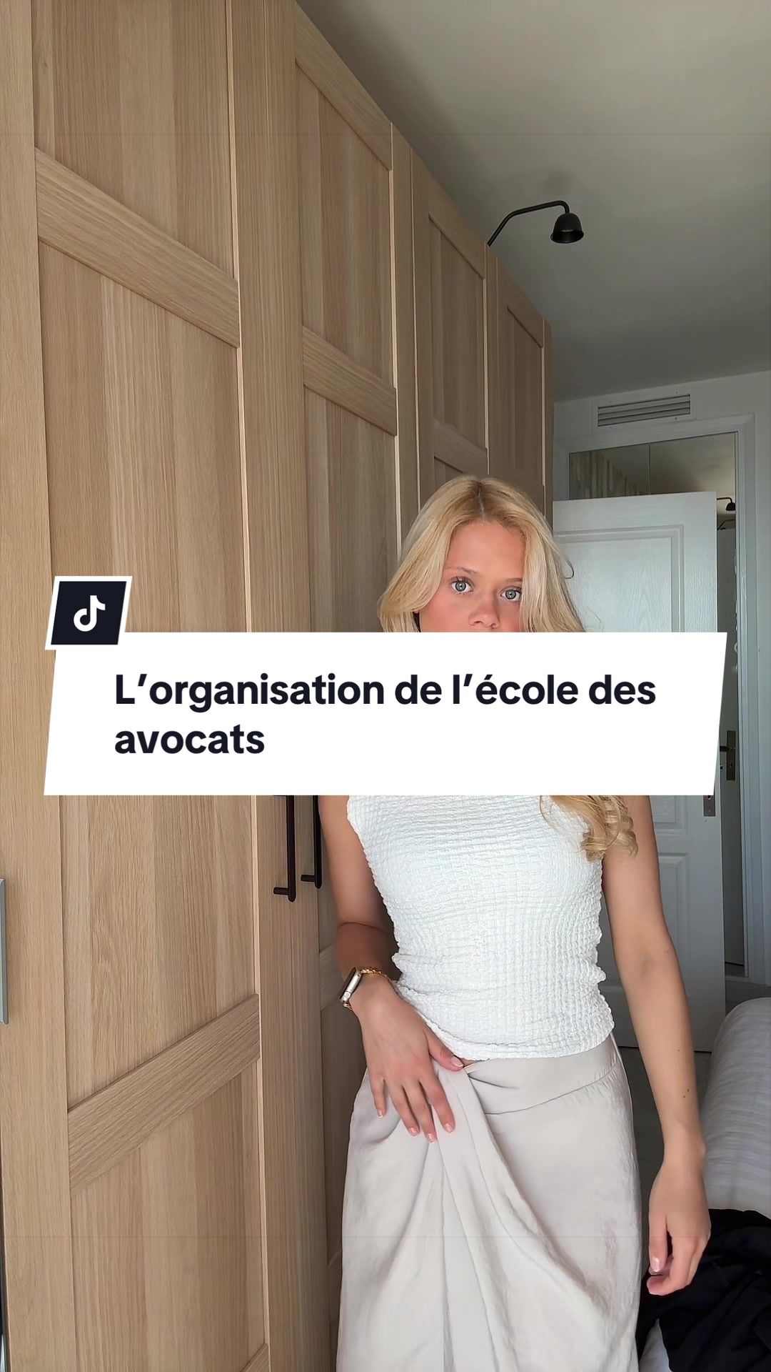 @leoniepapilloon