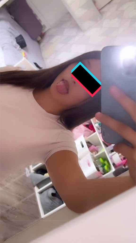 @parismainspam😘🍒.