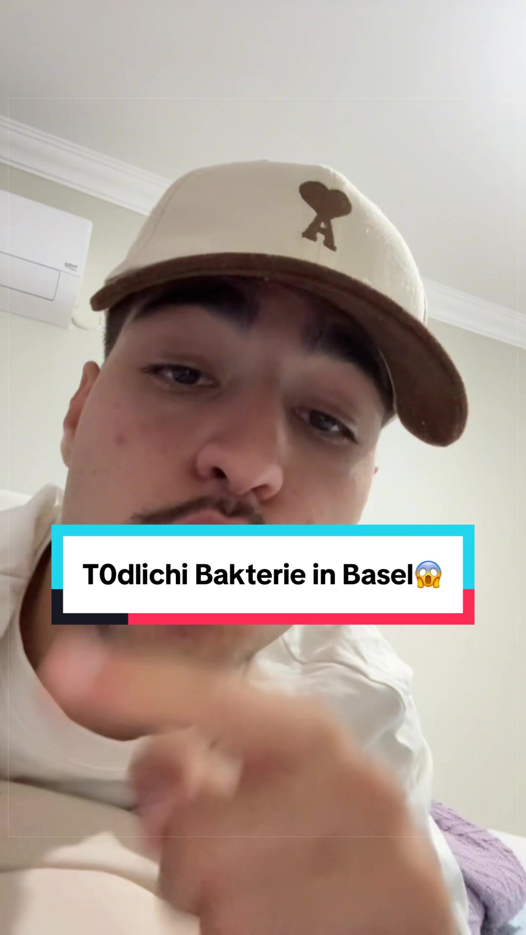 @debueb