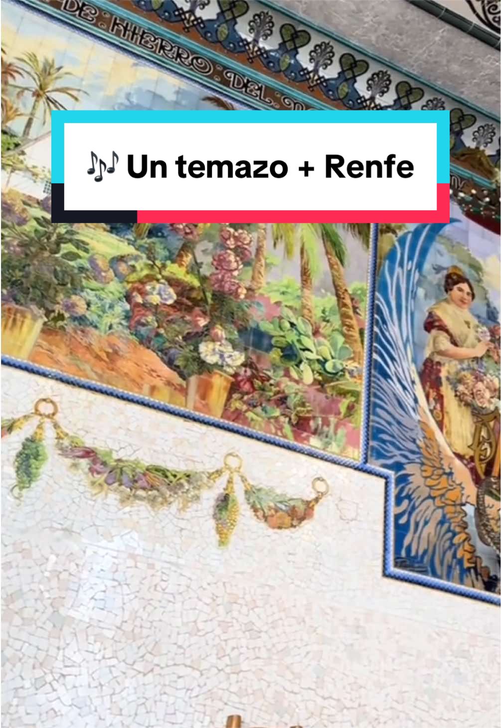 @Renfe
