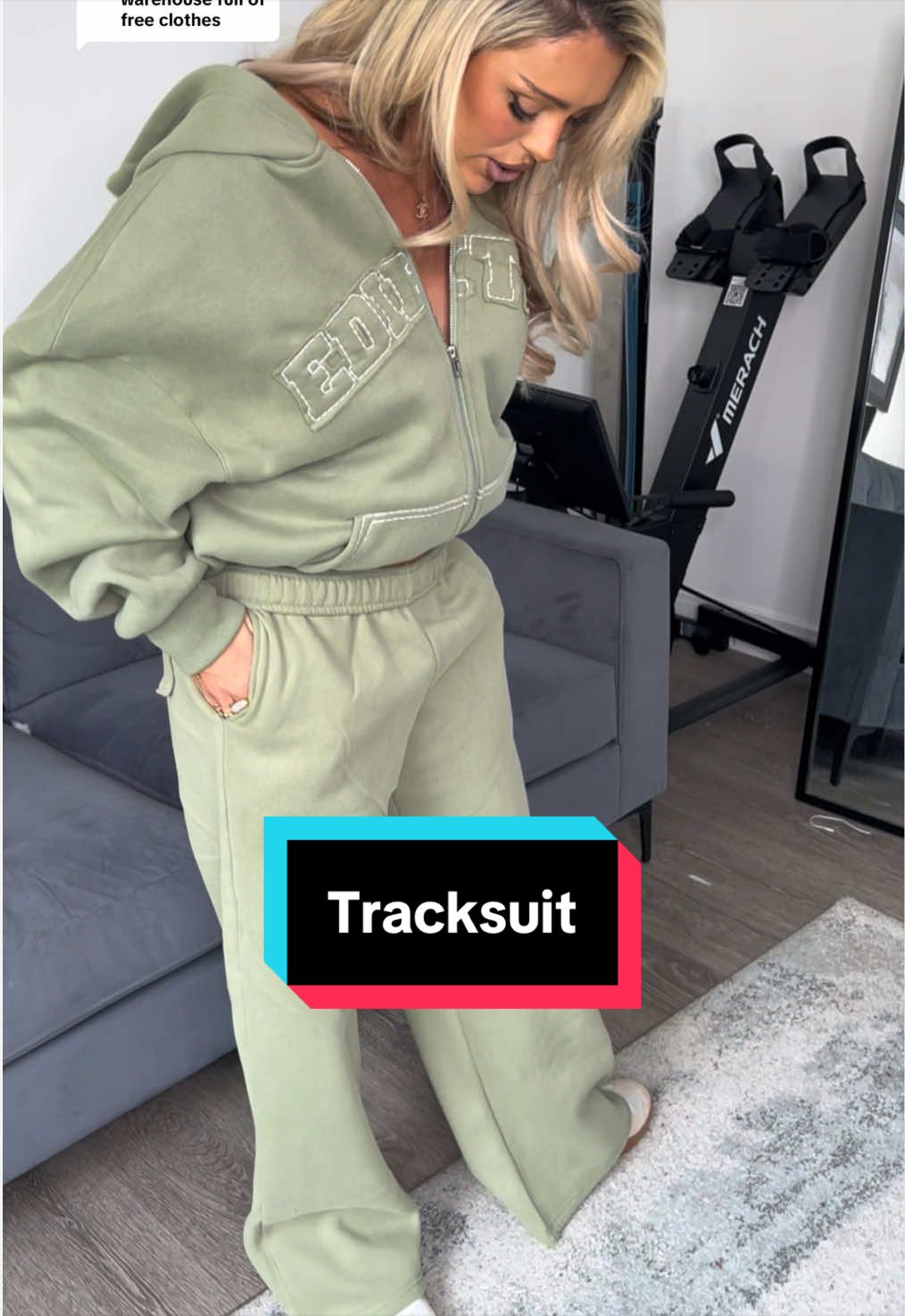 @shopwithlaursellis
