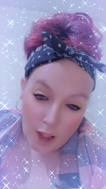 @Nic_and_her_harleyQ_🤣