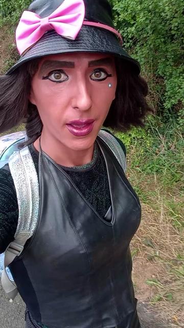 @SamanthaSolo