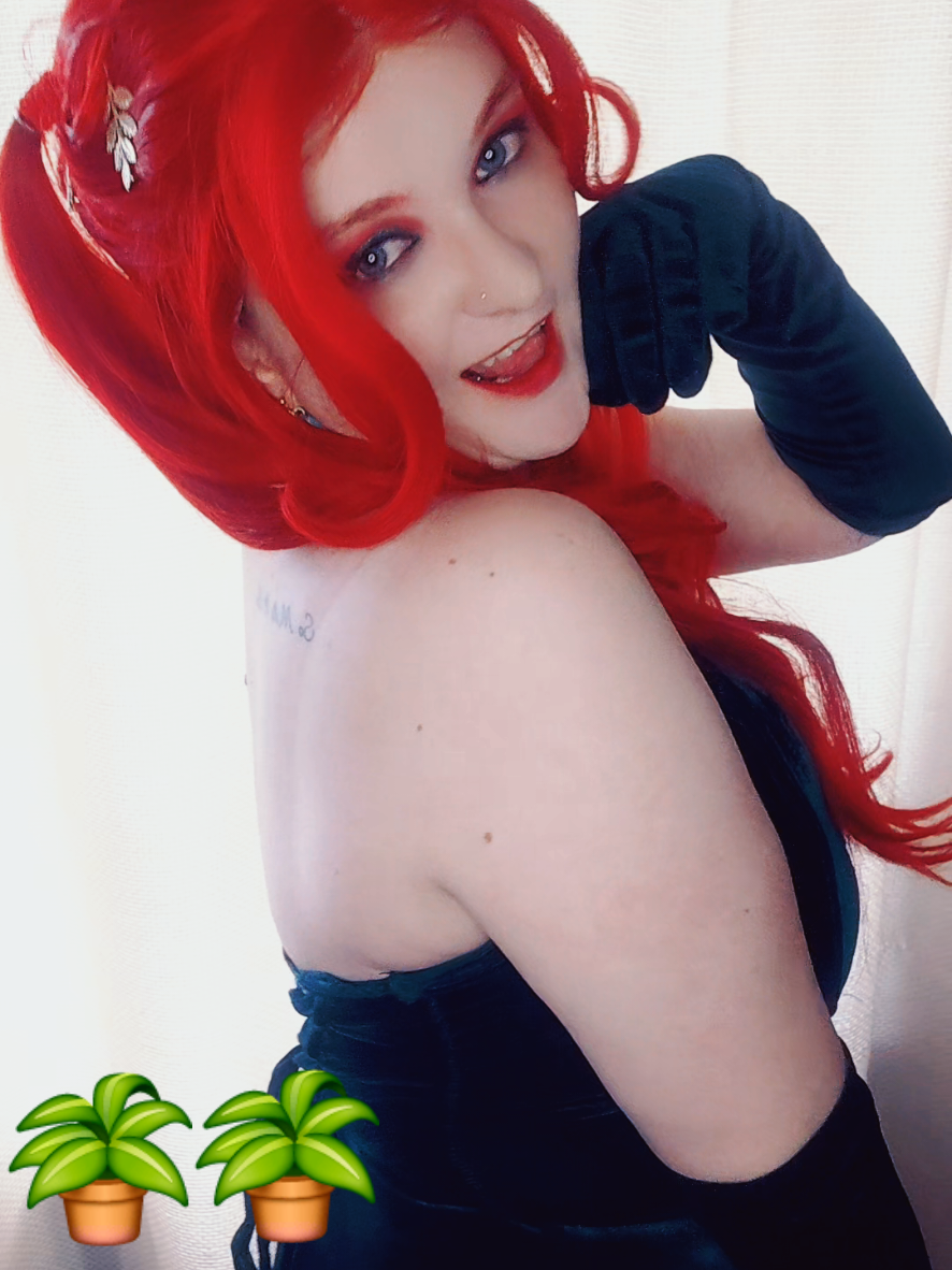 @cazzy_cos