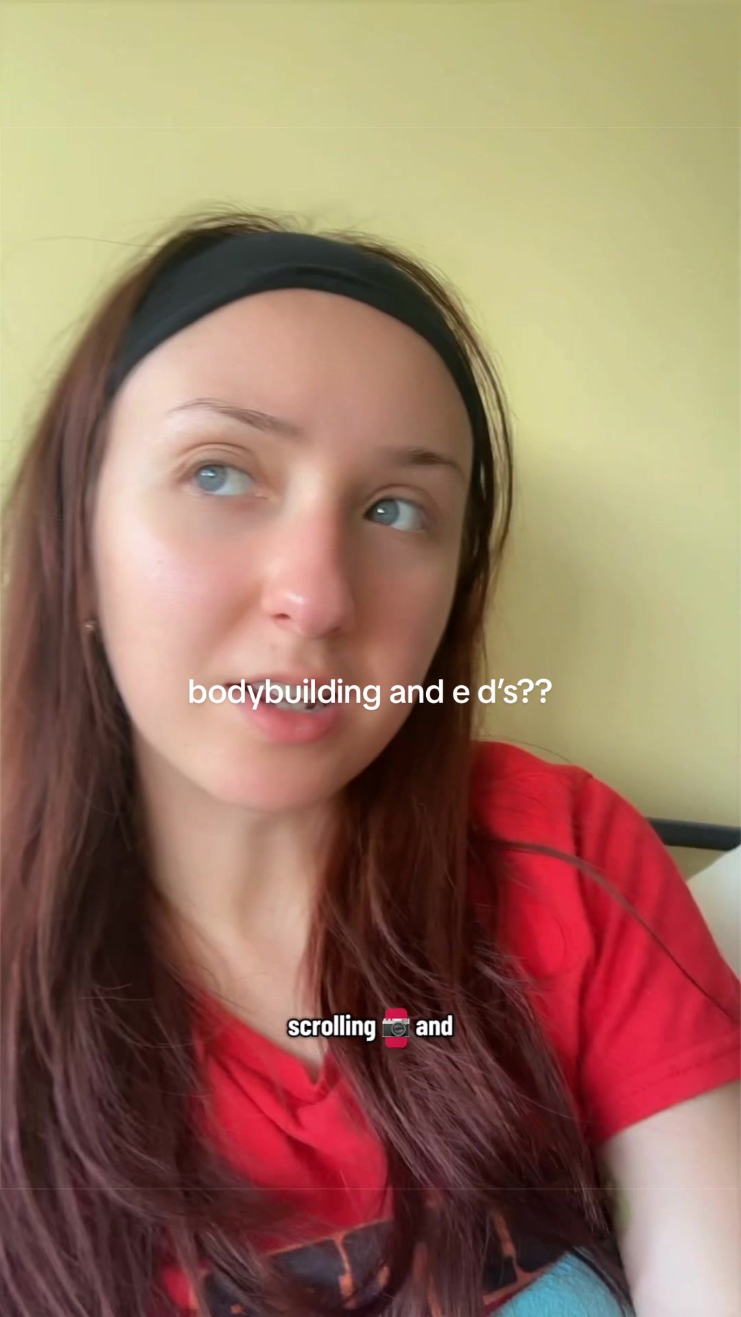 @hollsiann