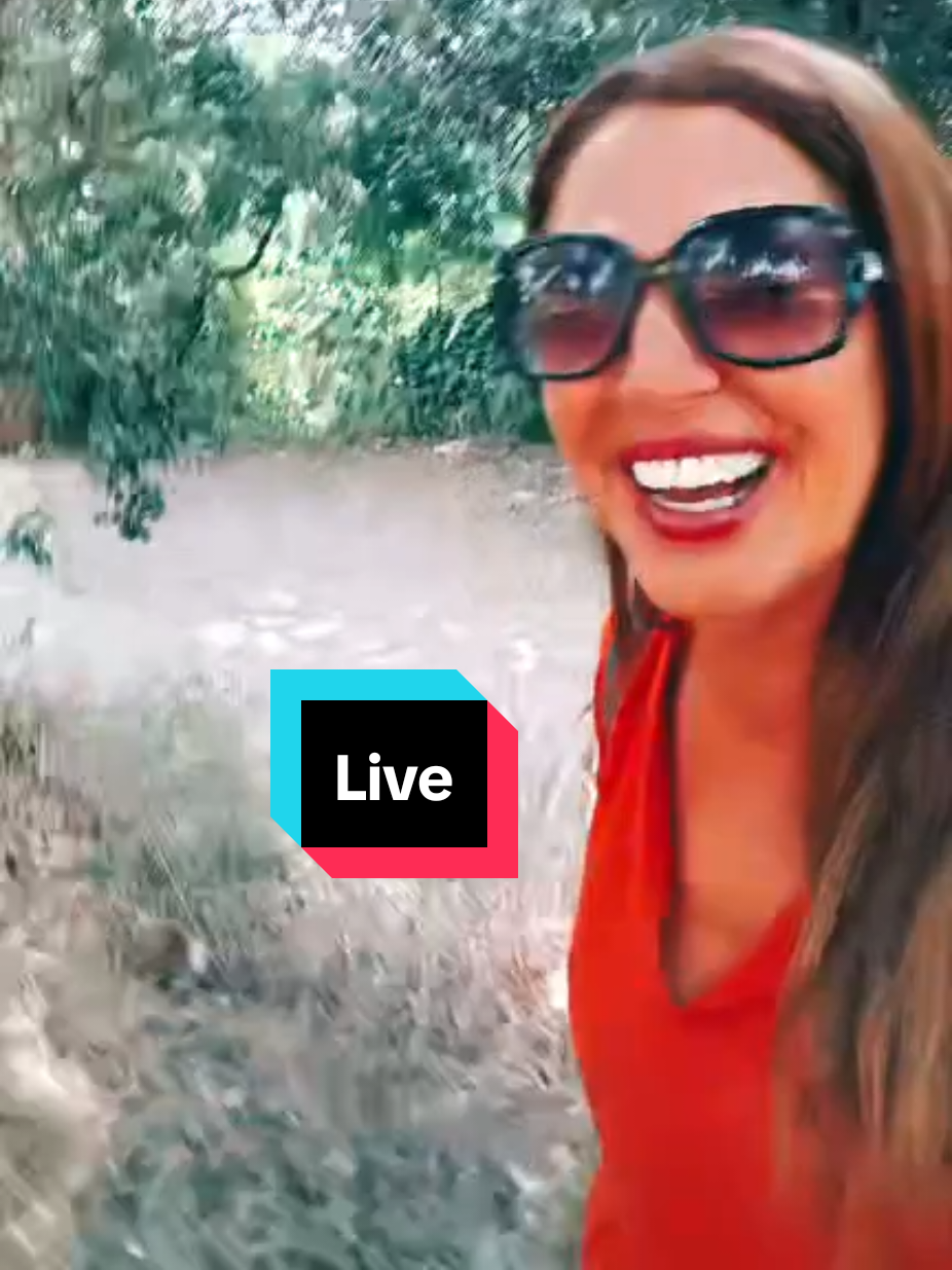 @Paty⭐