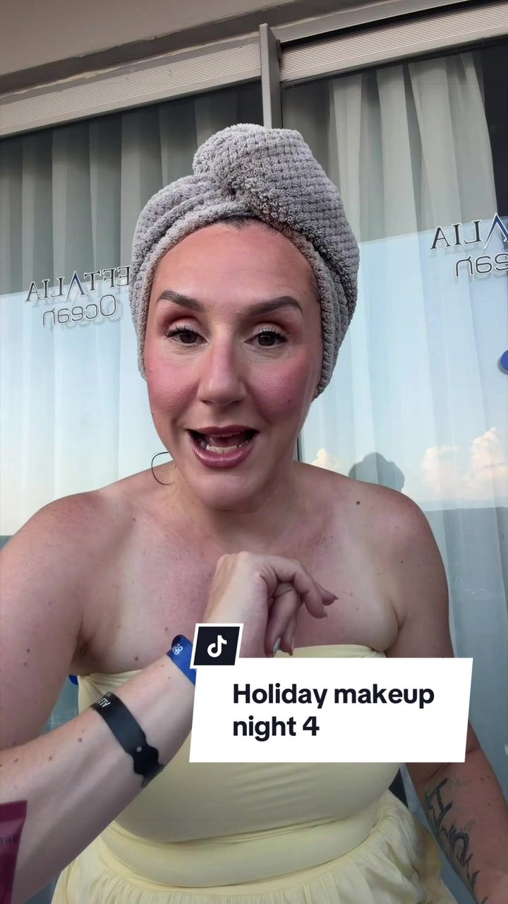 @Makeup by Katy A