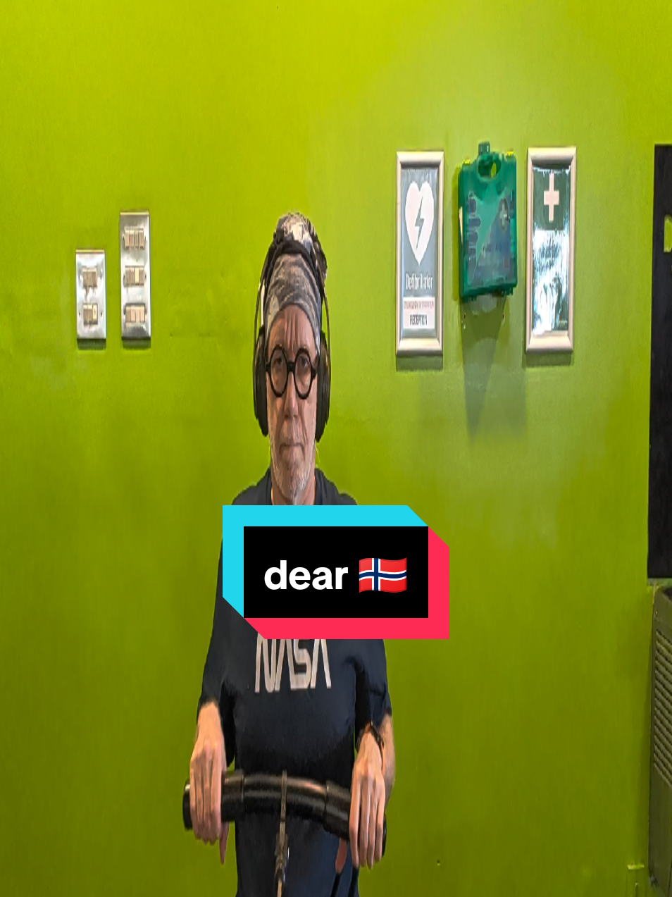 @Fragrant Nerd