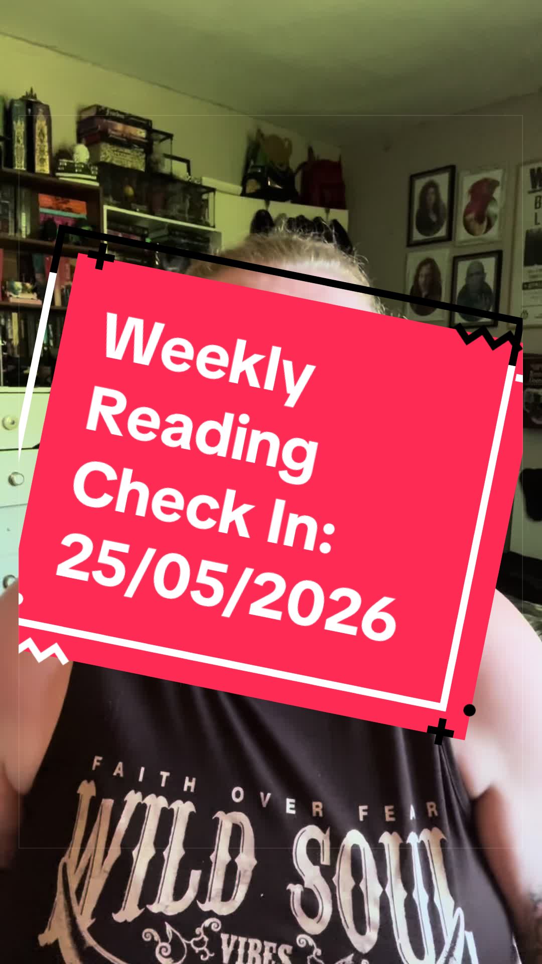 @Katie Louise Page📚