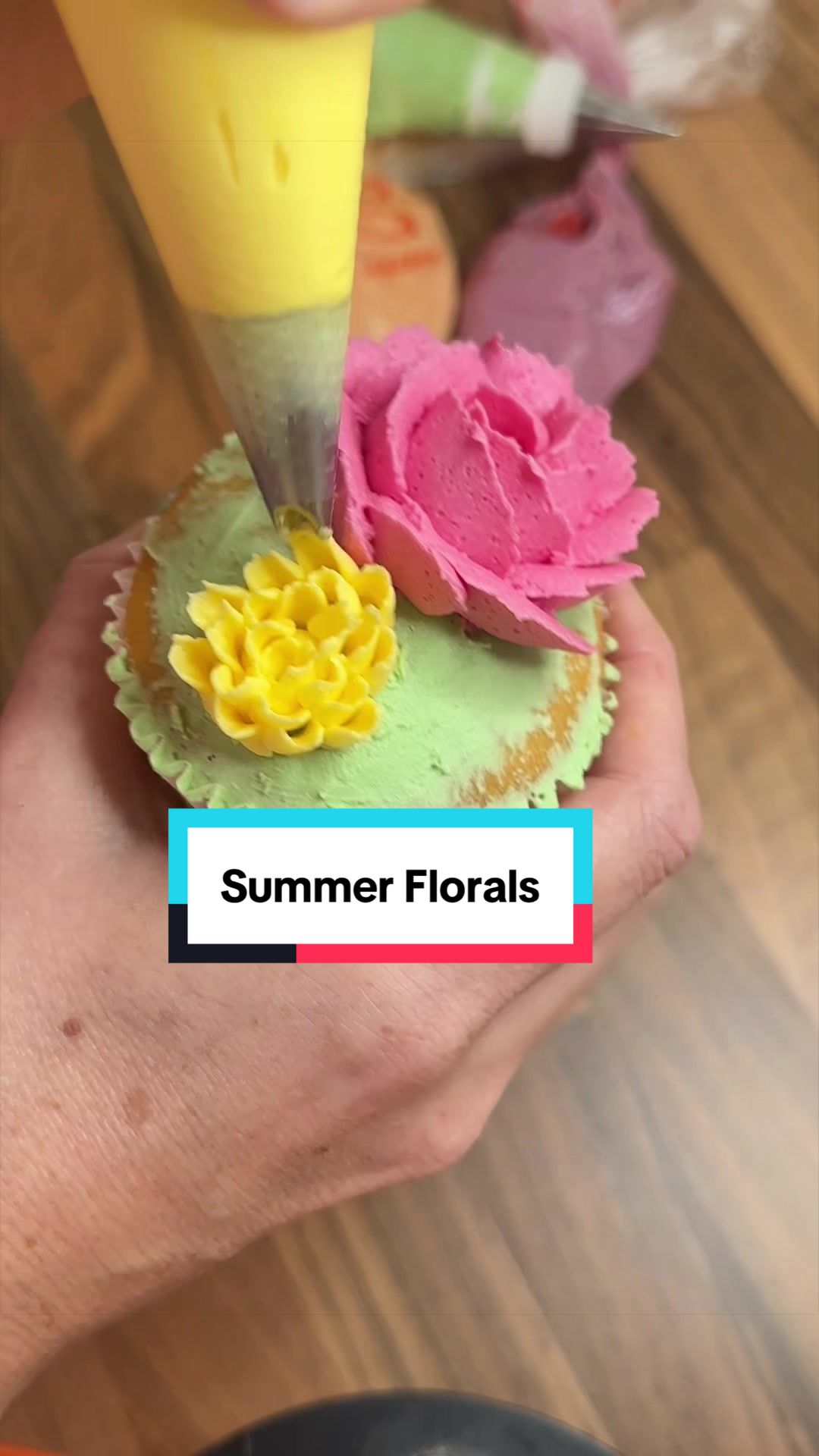 @Debbie 🏴 Cake