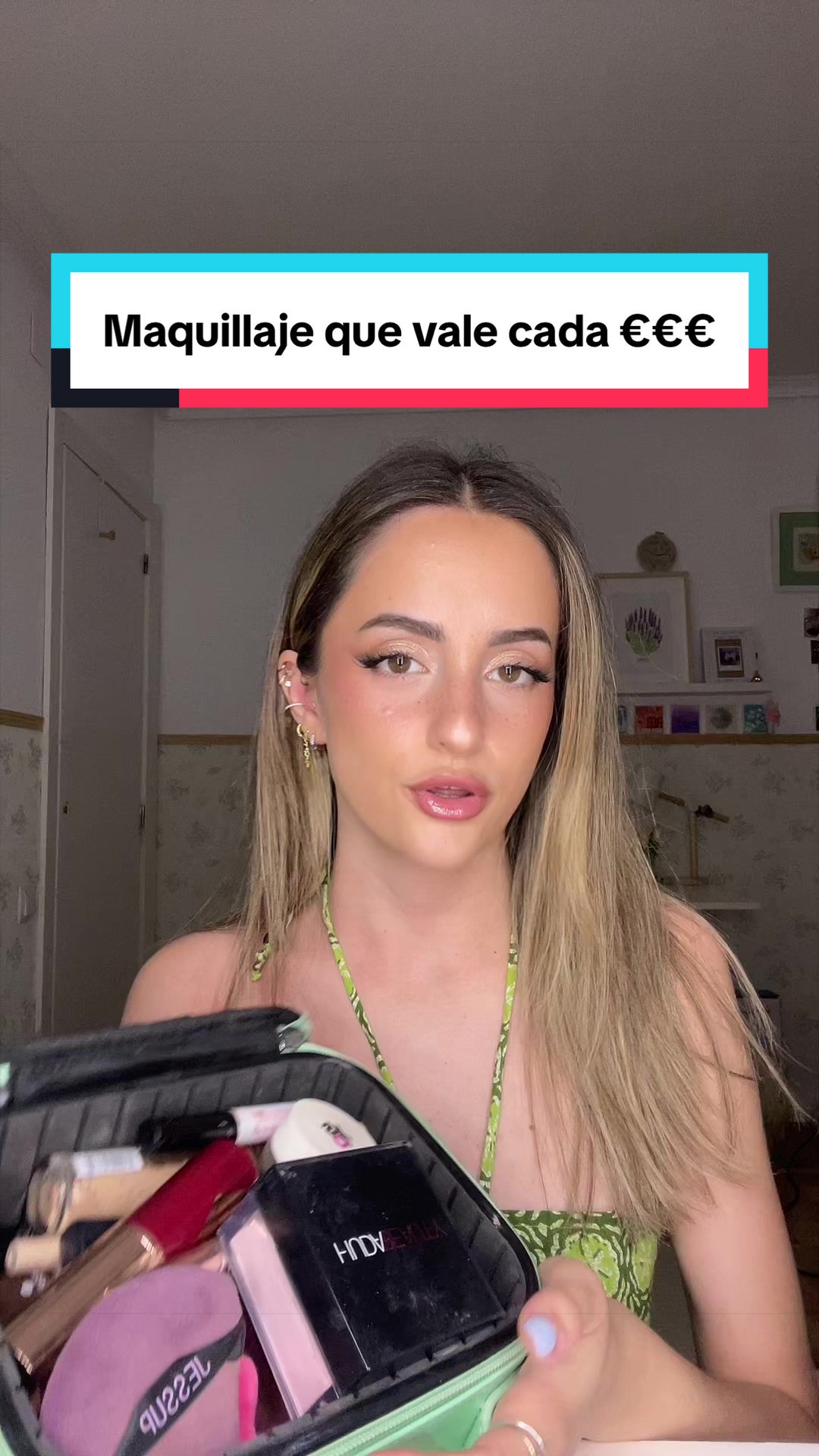@Clau Jordaan