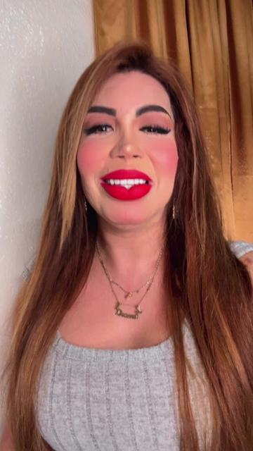 @VANESSA LABIOS 4K