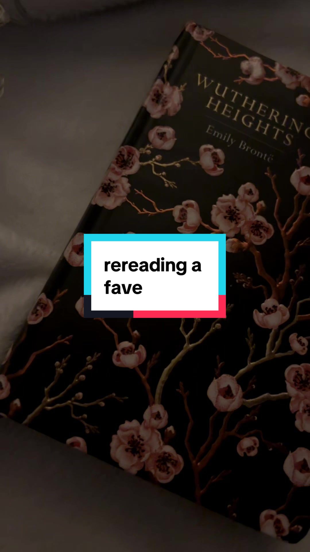 @loreandliterature