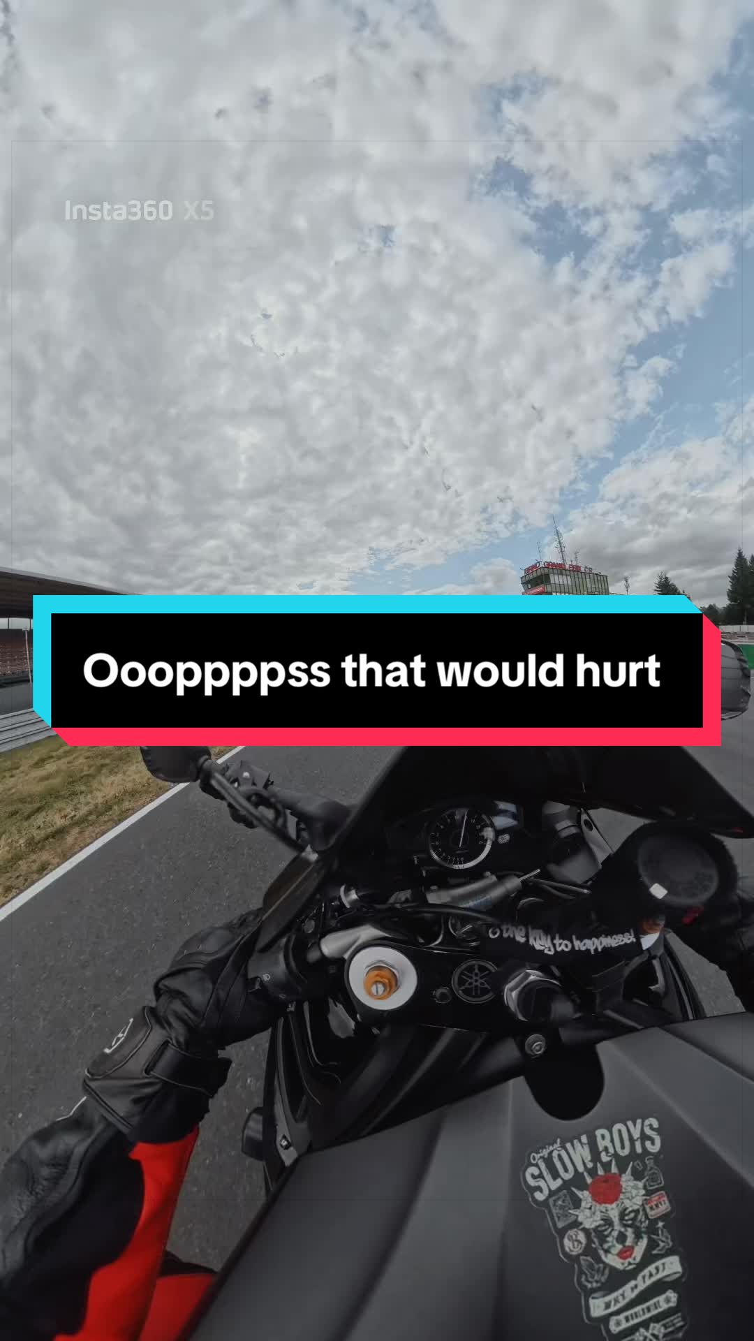 @Jo