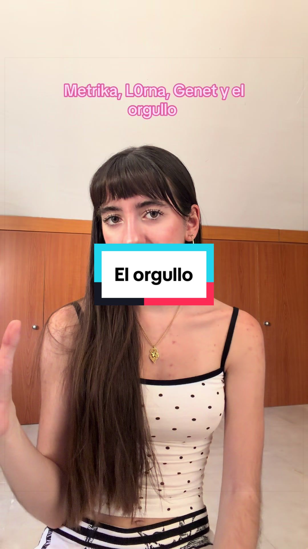 @María
