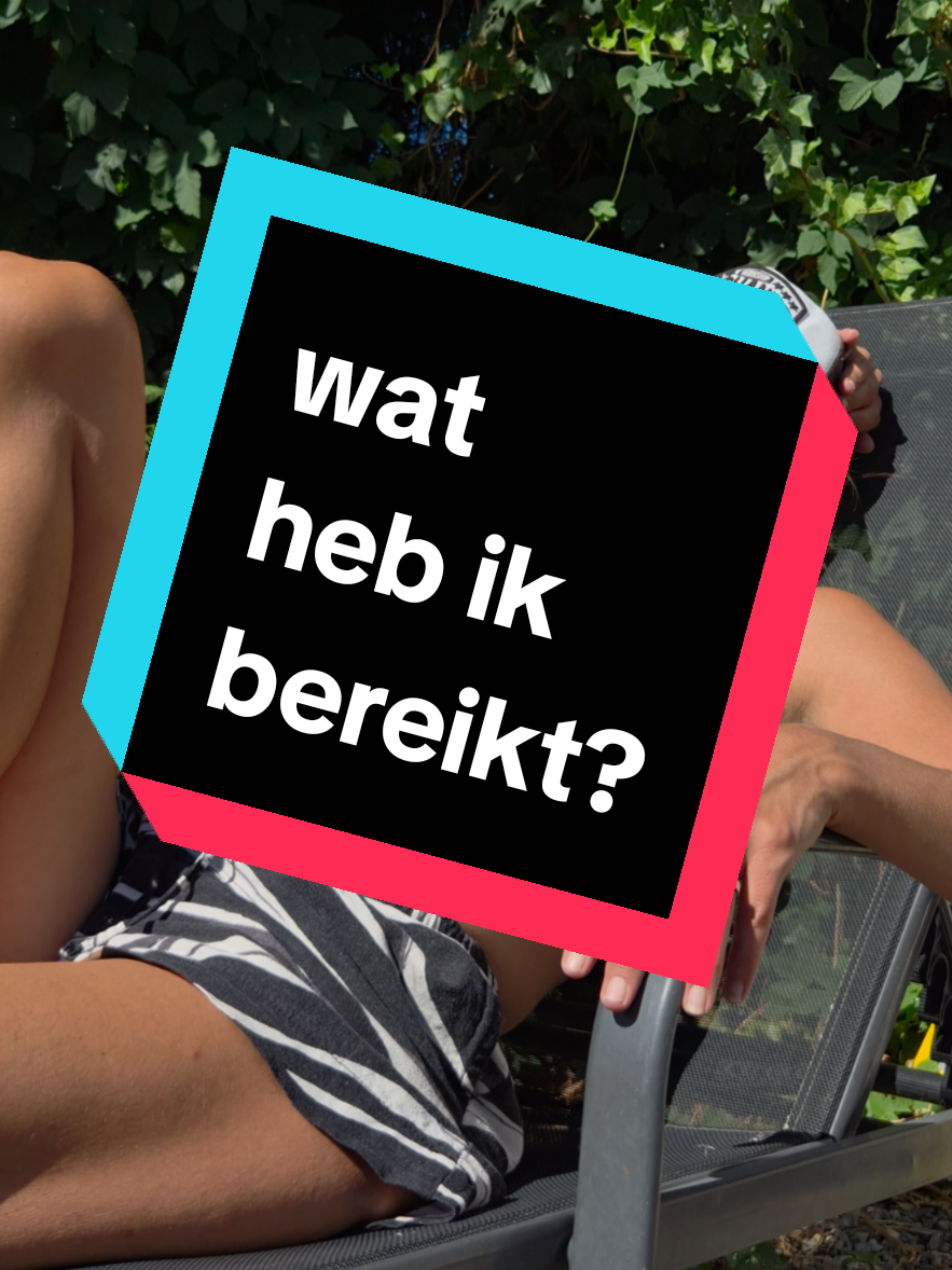 @DaiseyDee