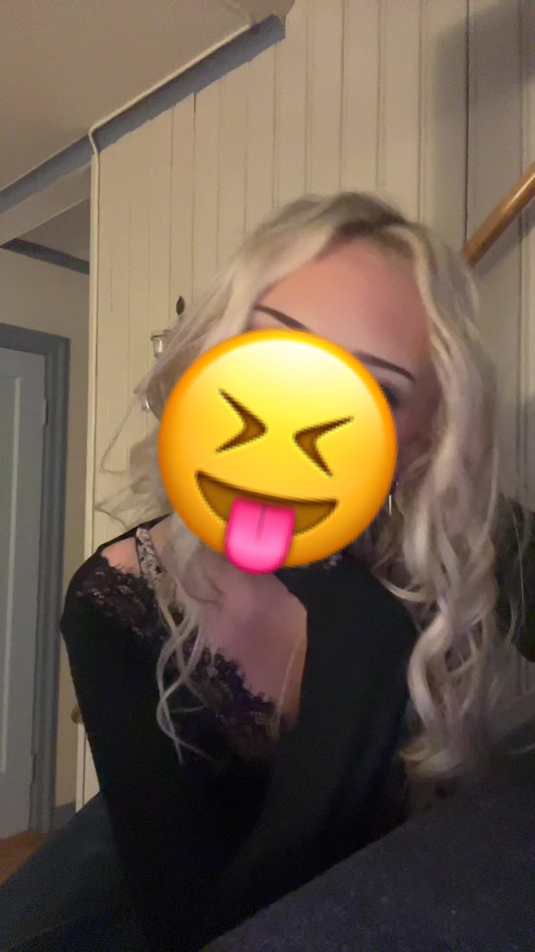 @⃟