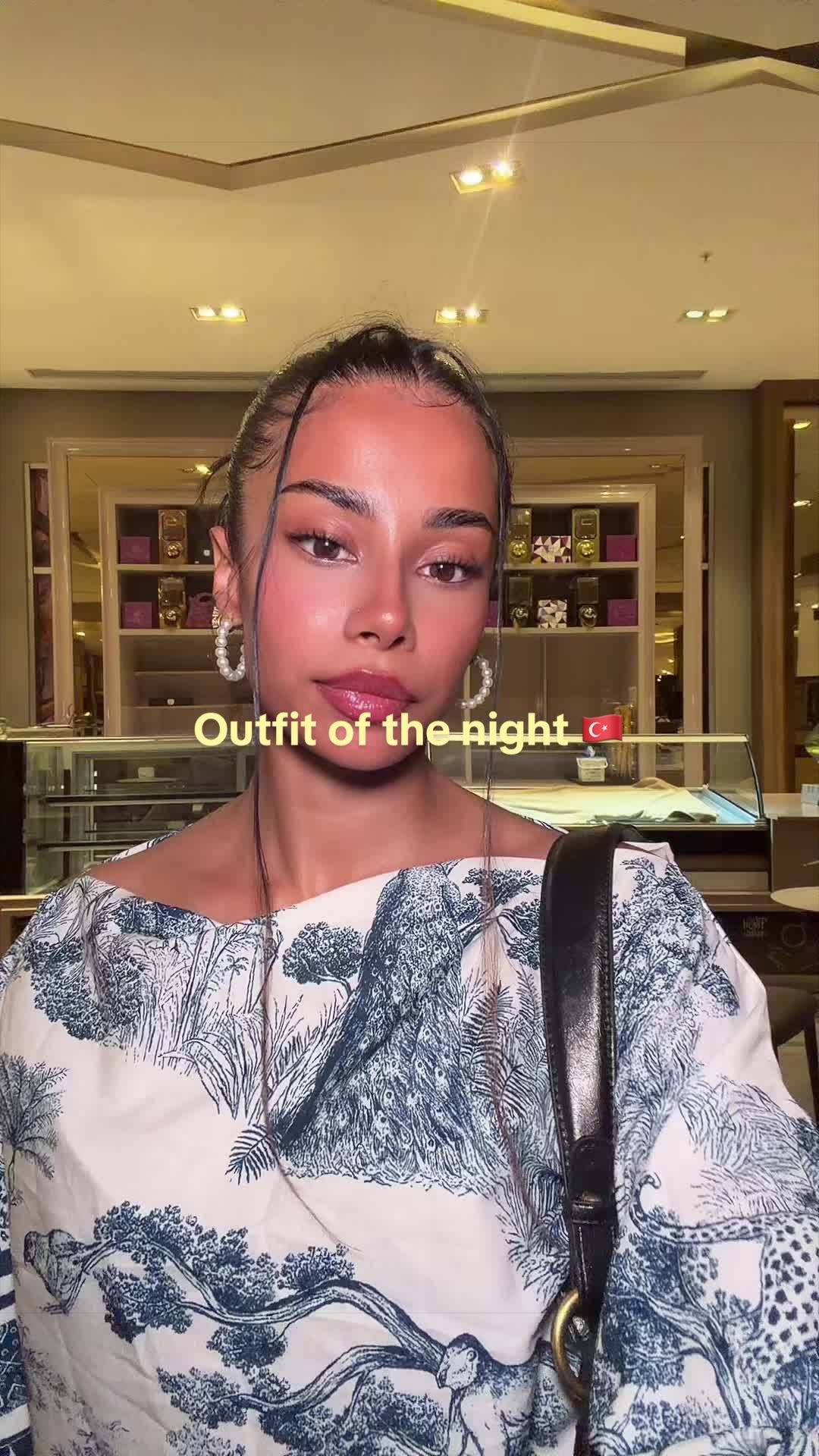 @Romaana3