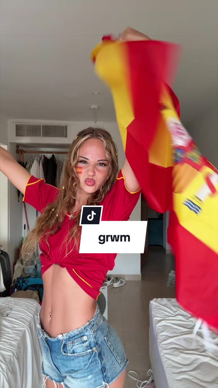 @saskorinna