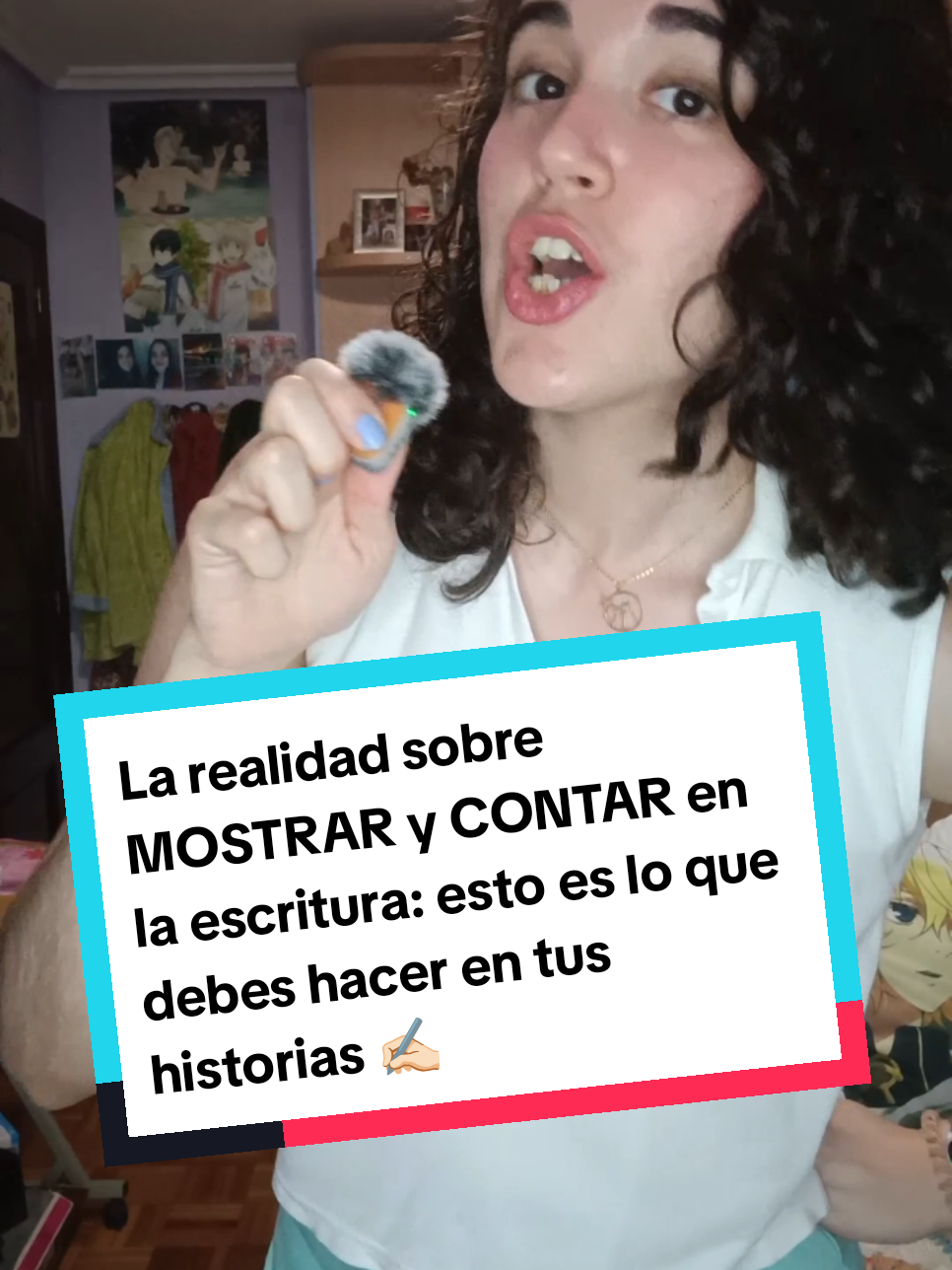 @Lorena Ciudad • Escritora