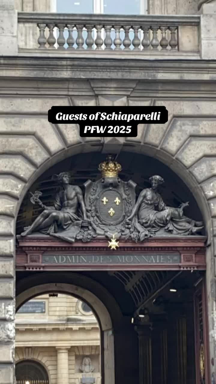 @Mayhuaze | Fashion content