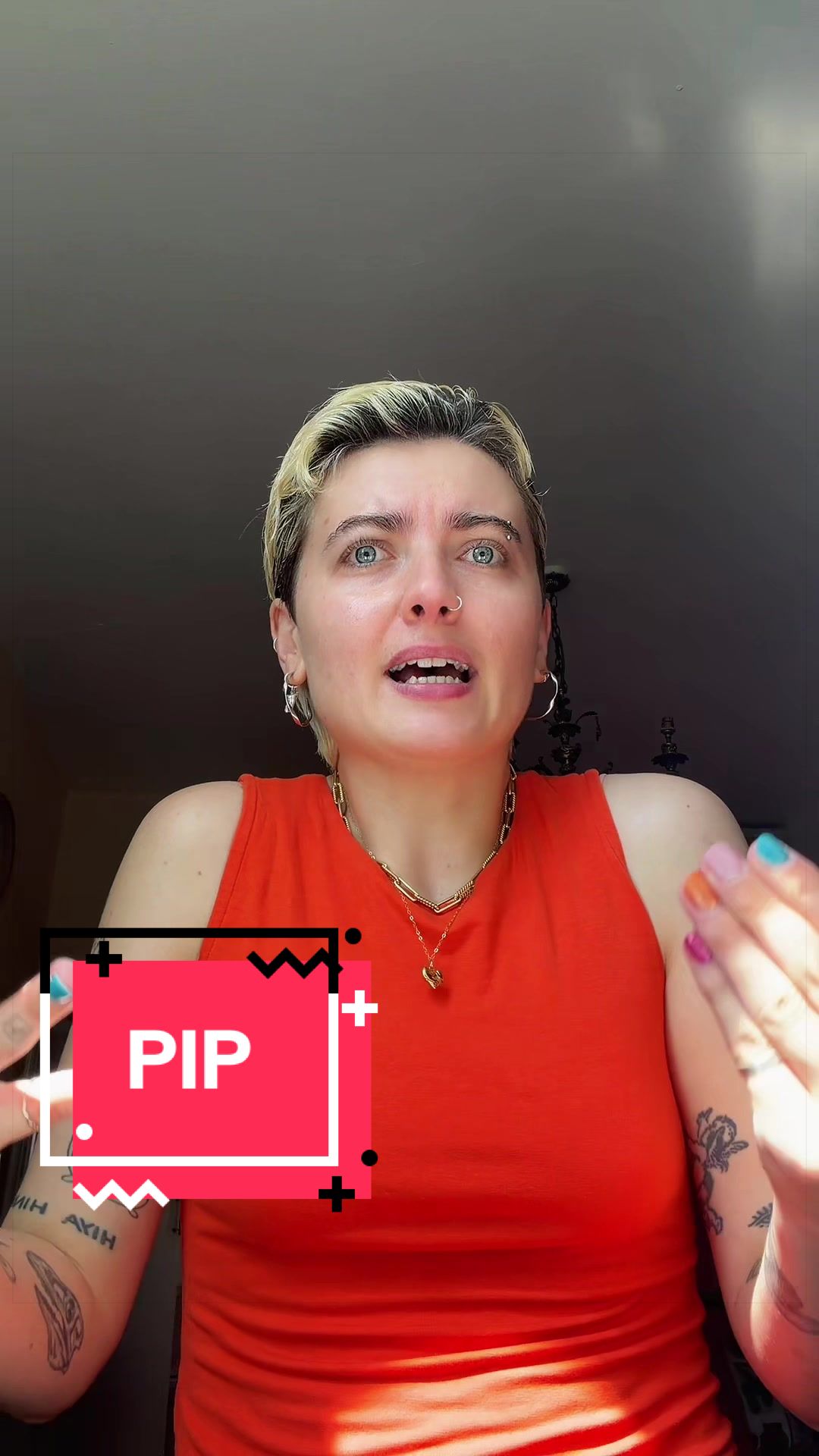 @Ella | Author & Creator