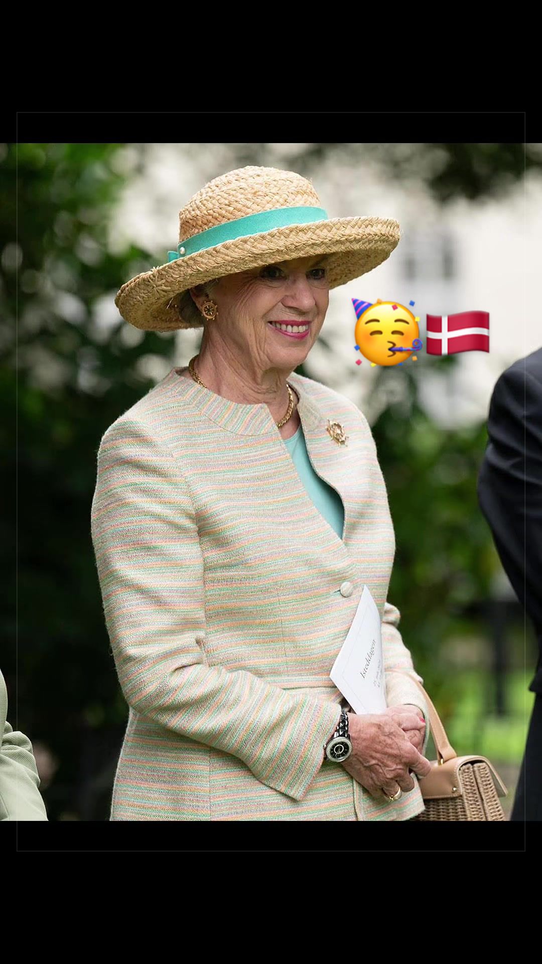 @Royal Påfugl