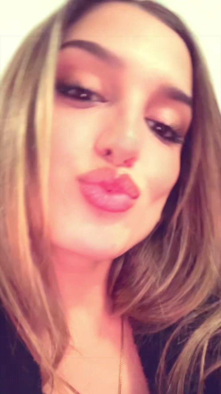 @taniiii