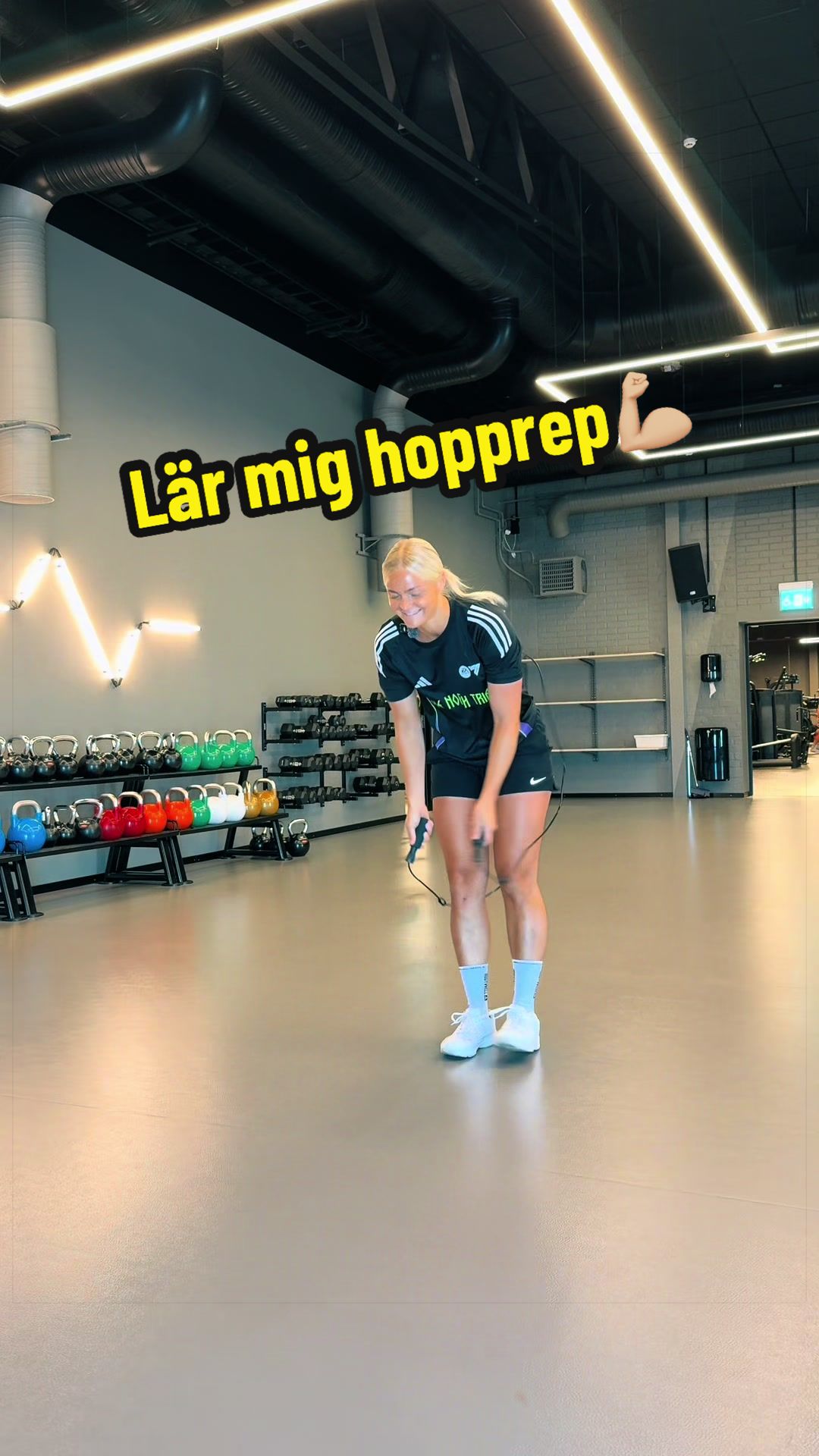 @Lydia Vaggelyr