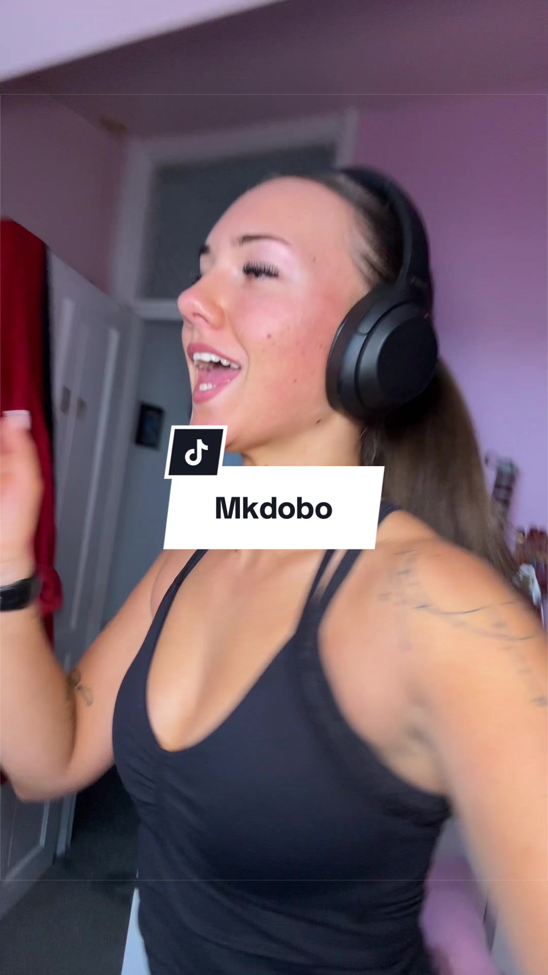 @Mia