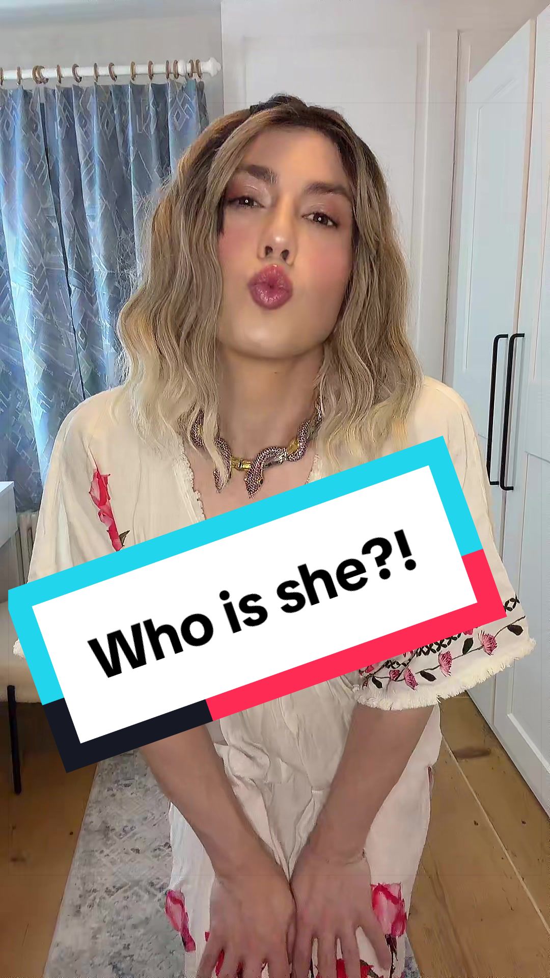 @callmeGia