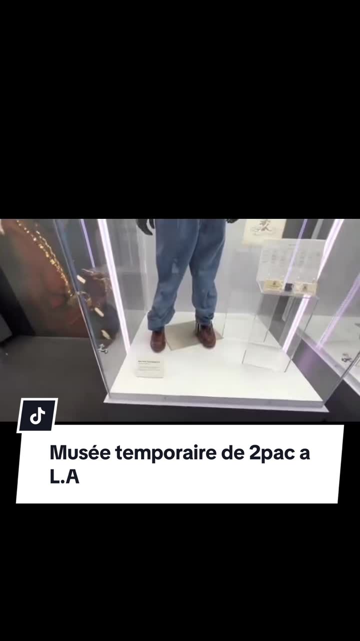 @MENTALITÉ TUPAC SHAKUR