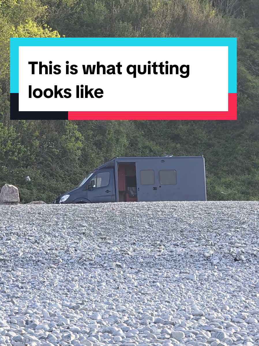 @Sarah | Van Life