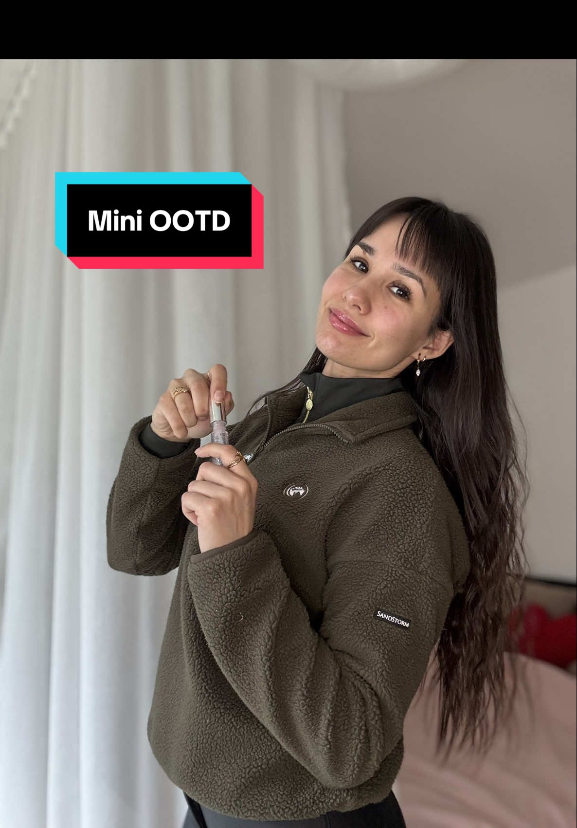 @Karyna Nikitina