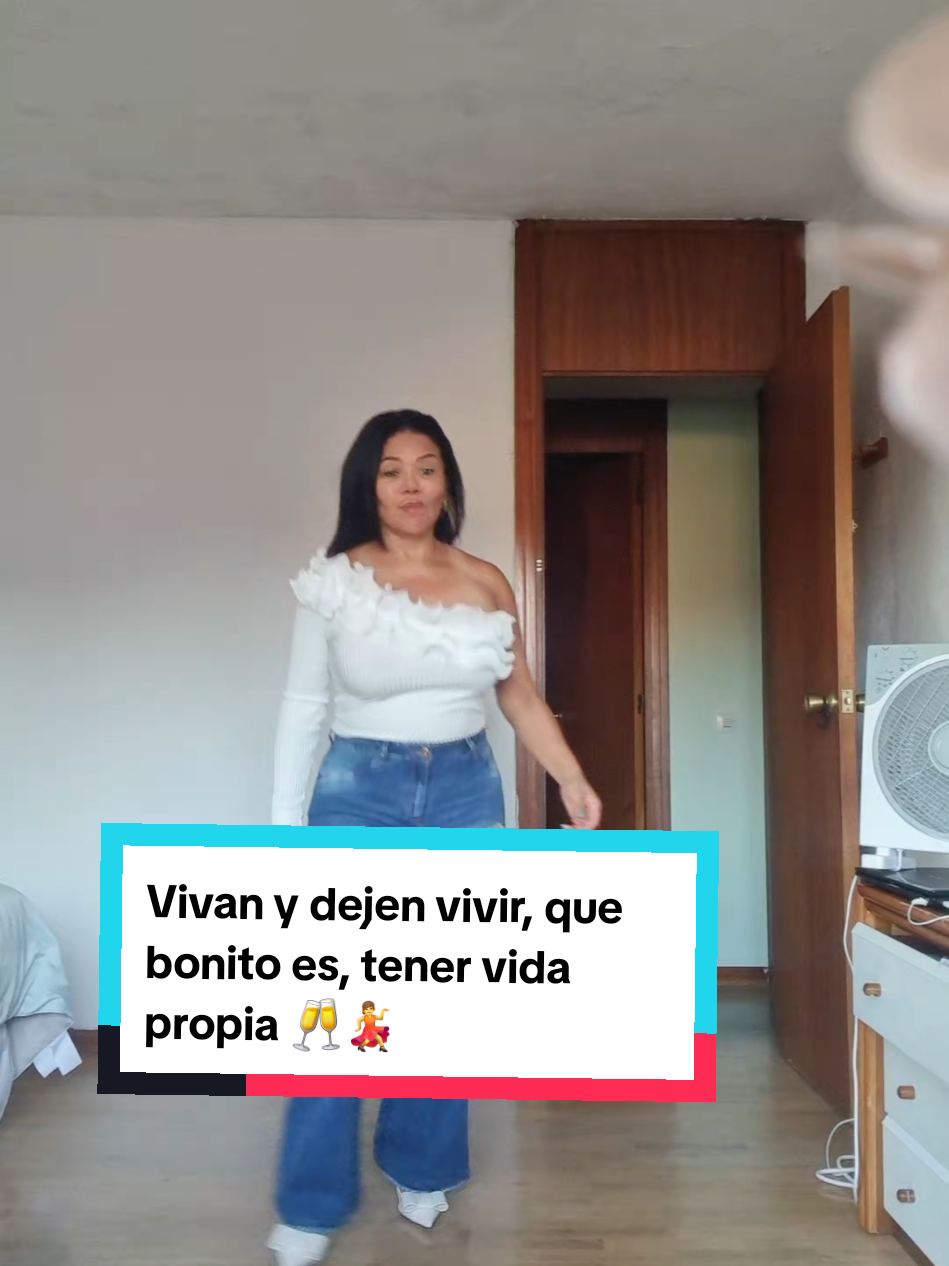 @LAVIDAESBELLA 🥂💃