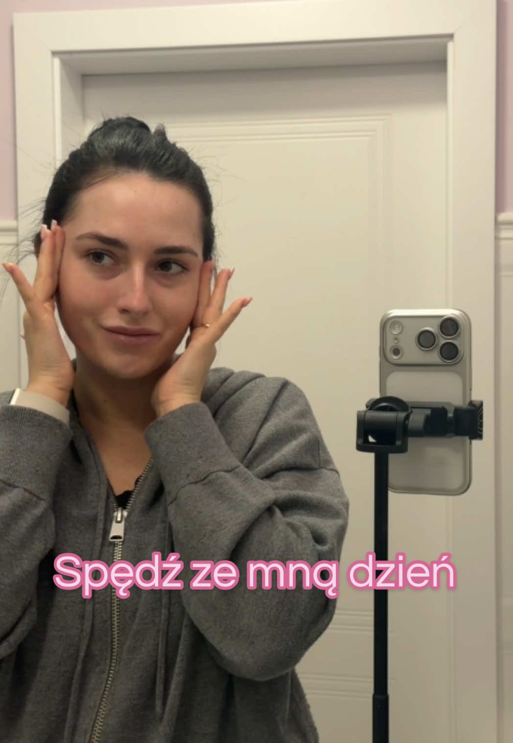 @dariamakeupandmore