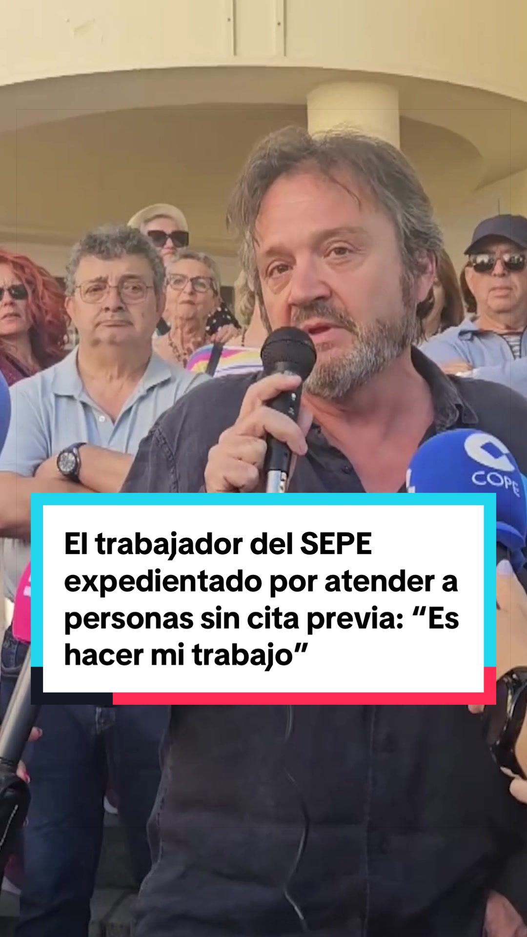 @El País