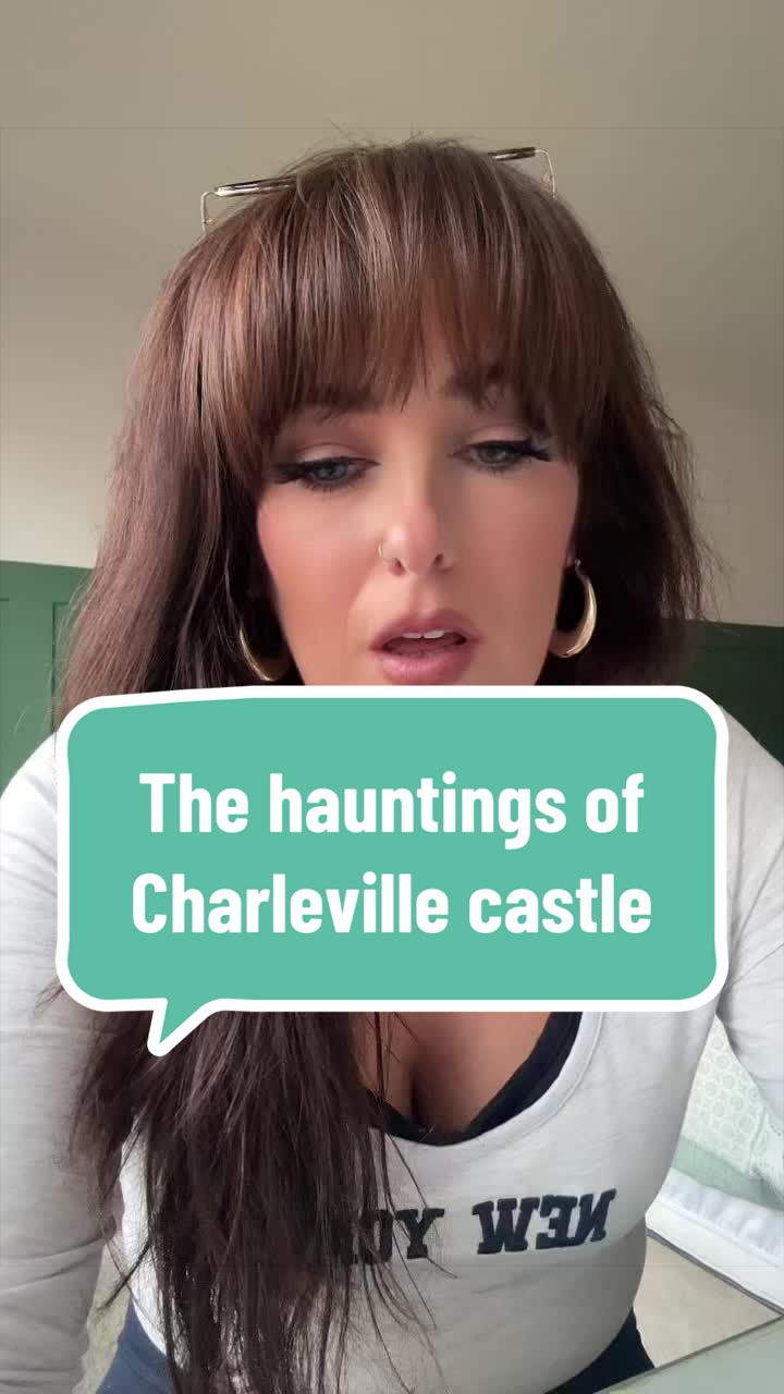 @Danielle🦋