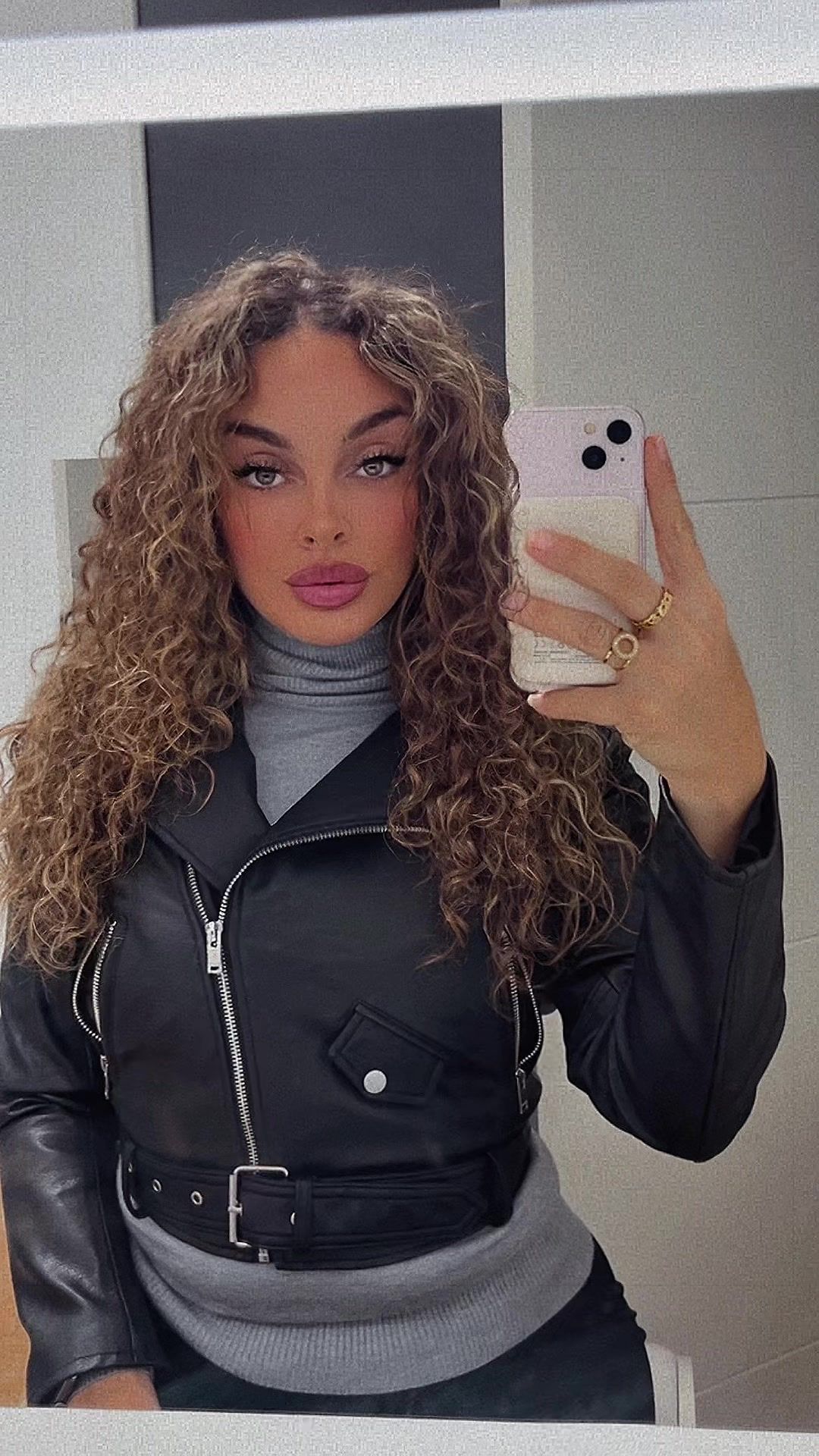 @Naatiics_
