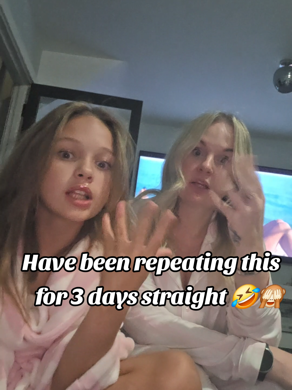 @inbrookesworld_withMum