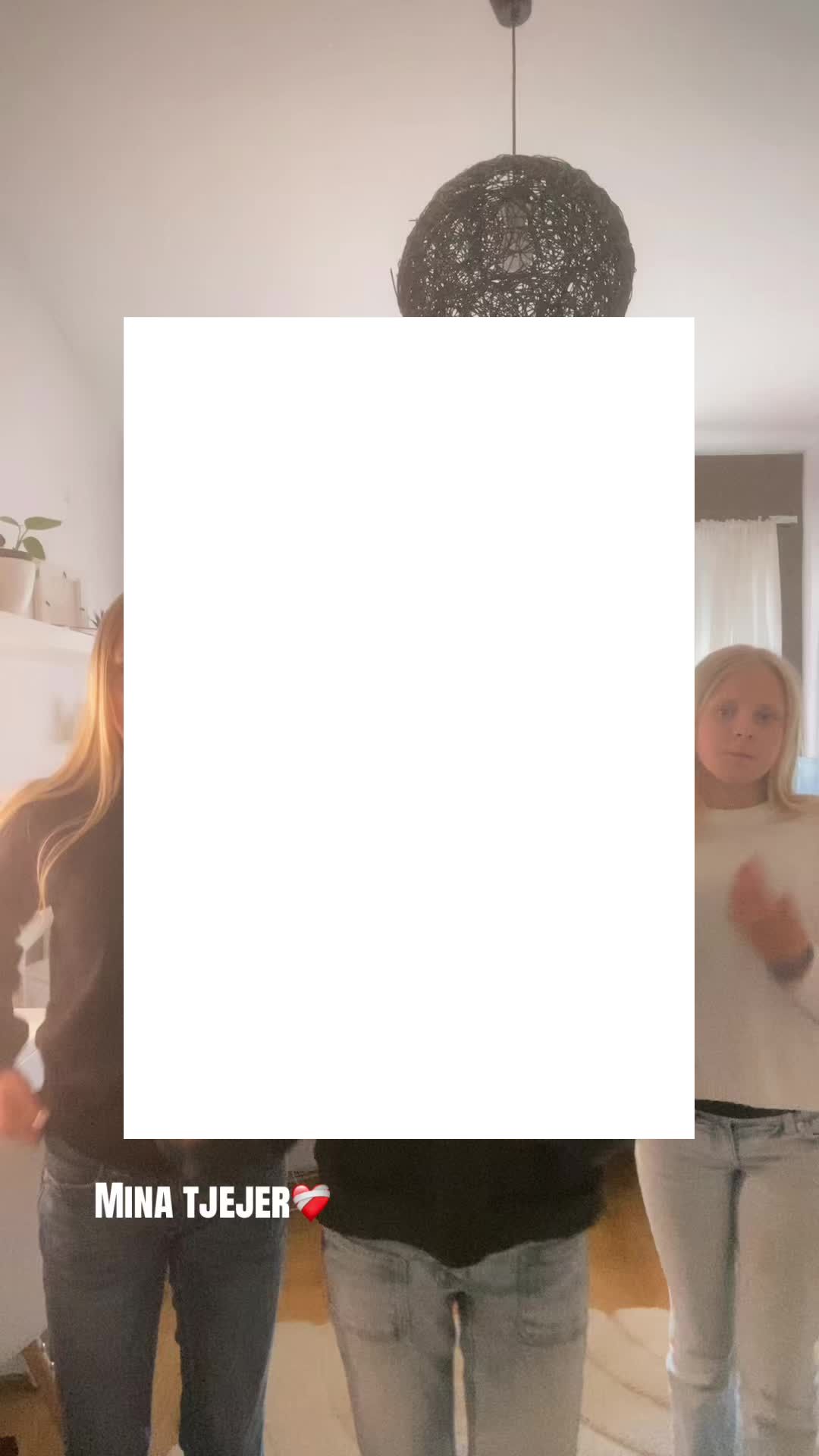 @𝒞𝓁𝒶𝓇𝒶🪽