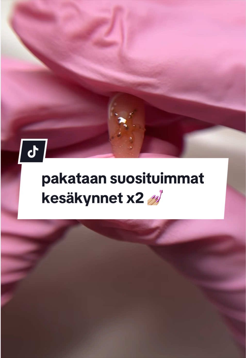 @Skyglow Nails | press on nails