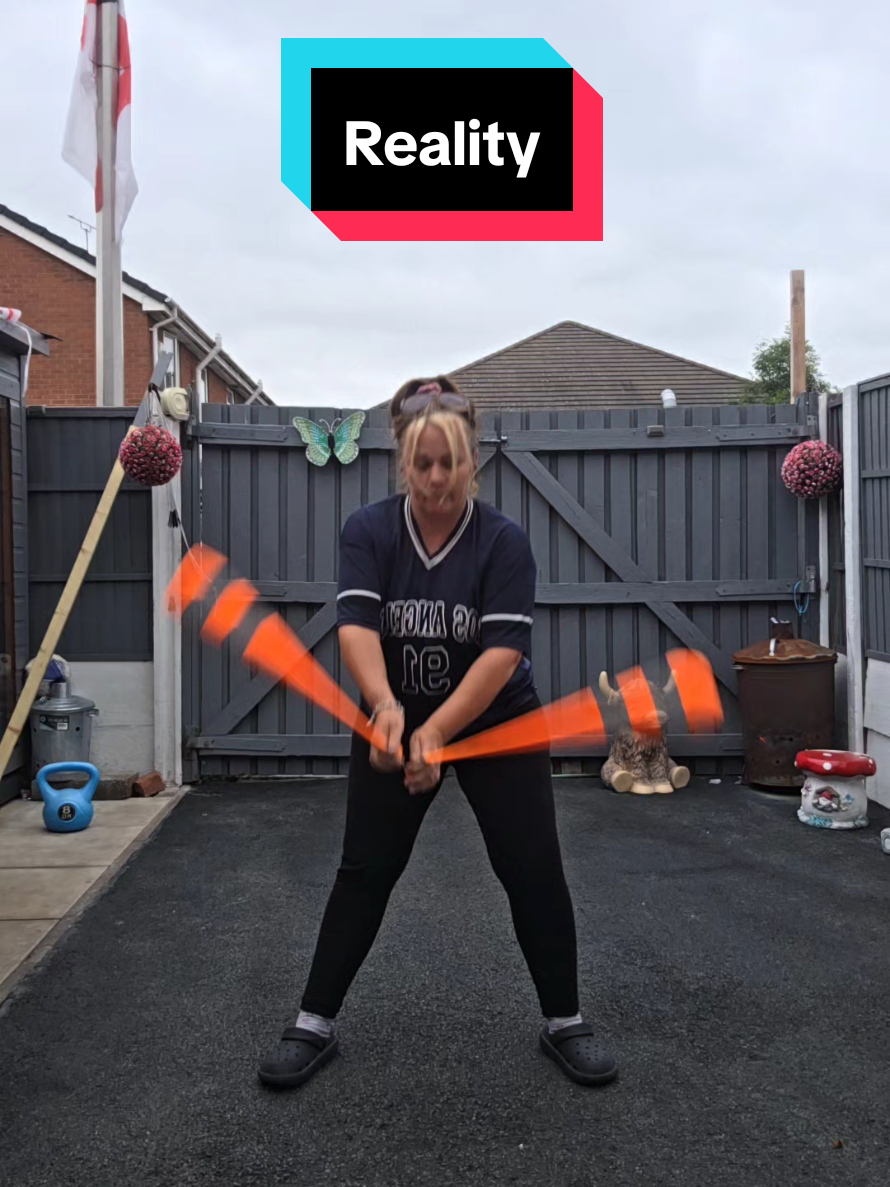 @Pollyt24
