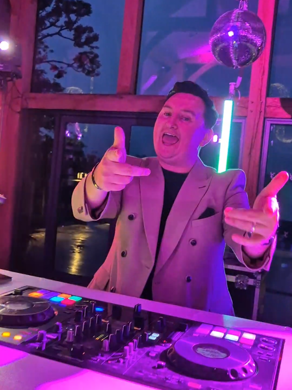@DJ Dan Dewar