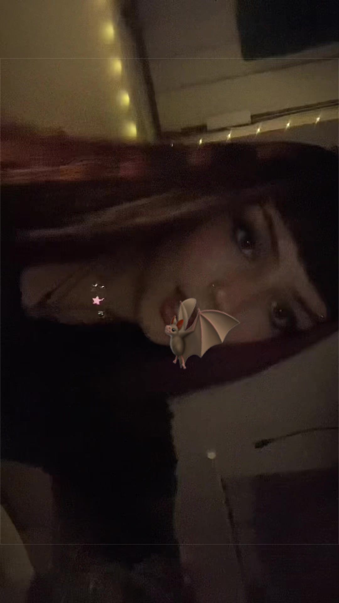 @𝔩𝔦𝔳🦇