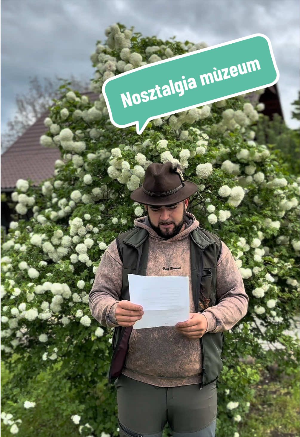 @KicsiV&aacute;ri