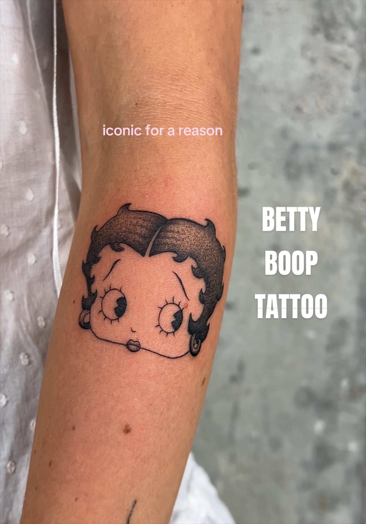 @Harmonie Tattoo