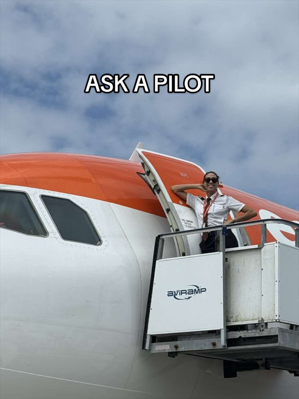 @Pilot Sydney Rae